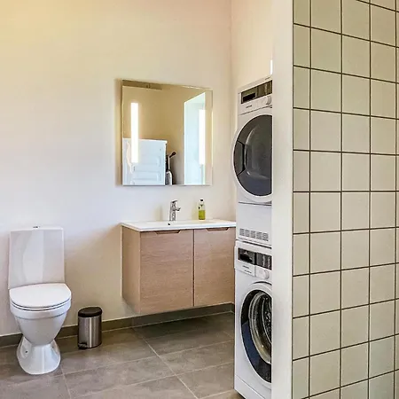 Lovely In With Wifi Holiday home *