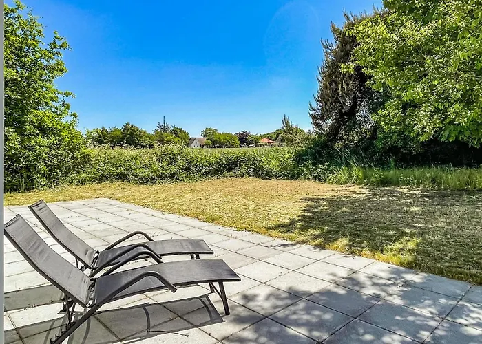 Vakantiehuis Lovely In With Wifi